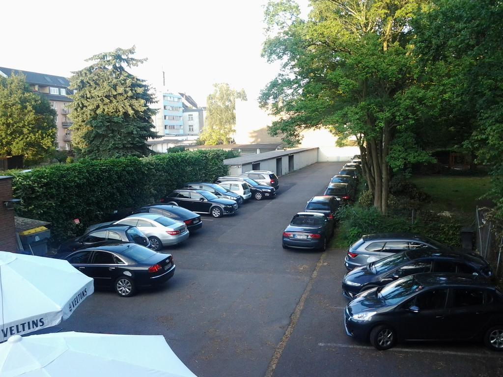 S&l Hotel Neuss