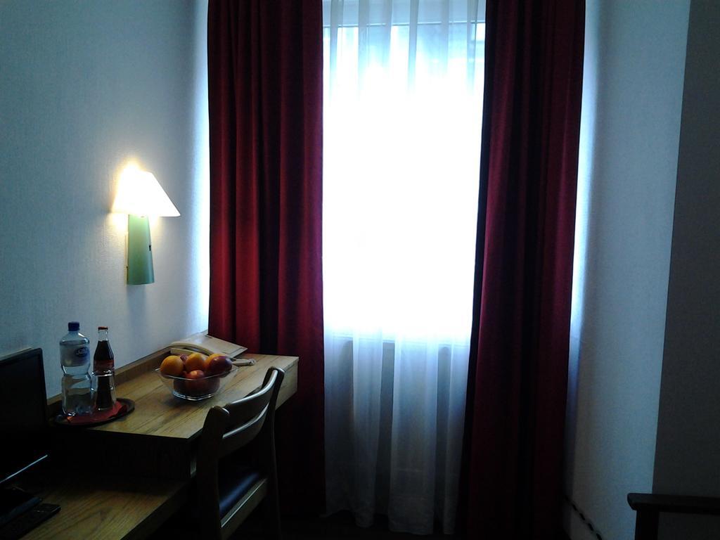 Hotel S&l Neuss